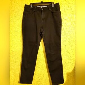 Black Route 66 Skiny Jeans Size 14